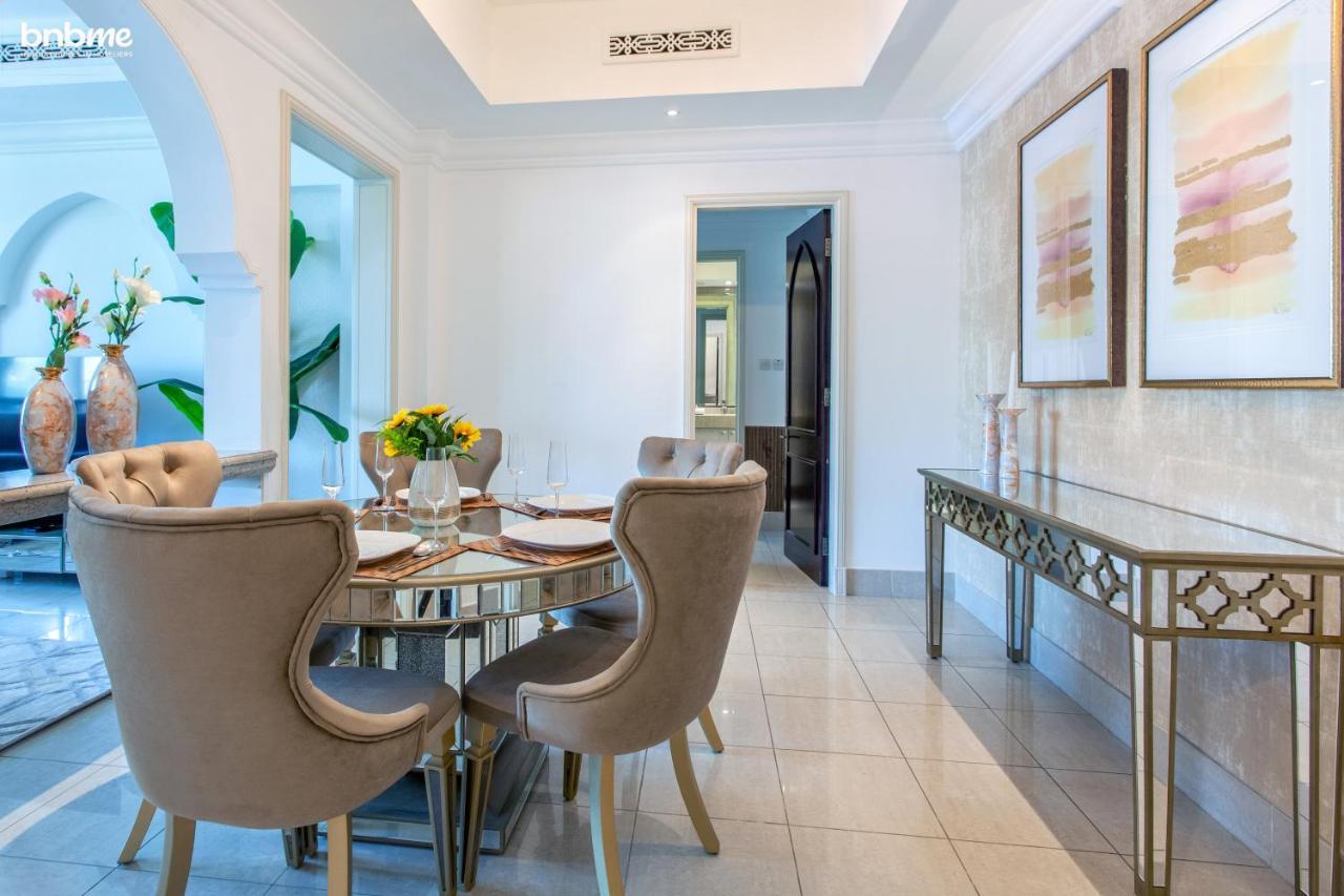 Bnbmehomes - Traditional Meets Modern In Downtown - 5041 Dubai Eksteriør billede